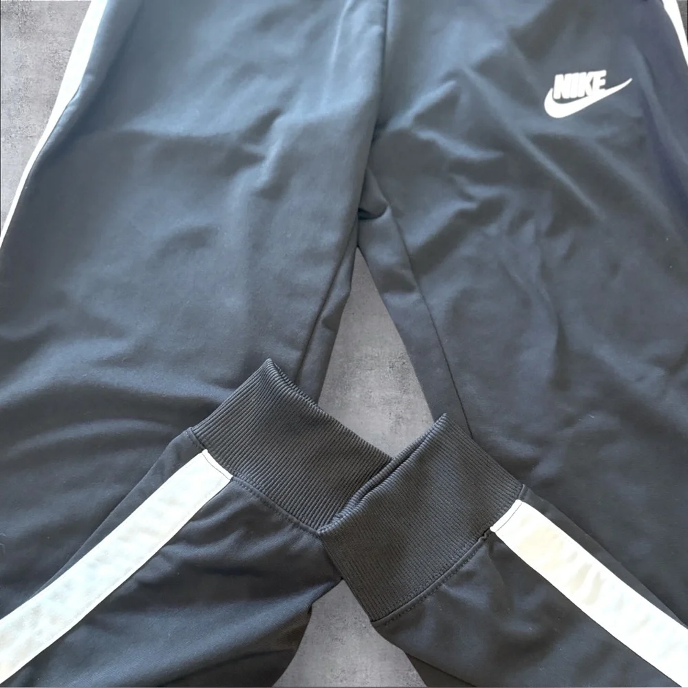 NIKE Sportswear Track Pants Women’s Small Black White Stripe 850452-010